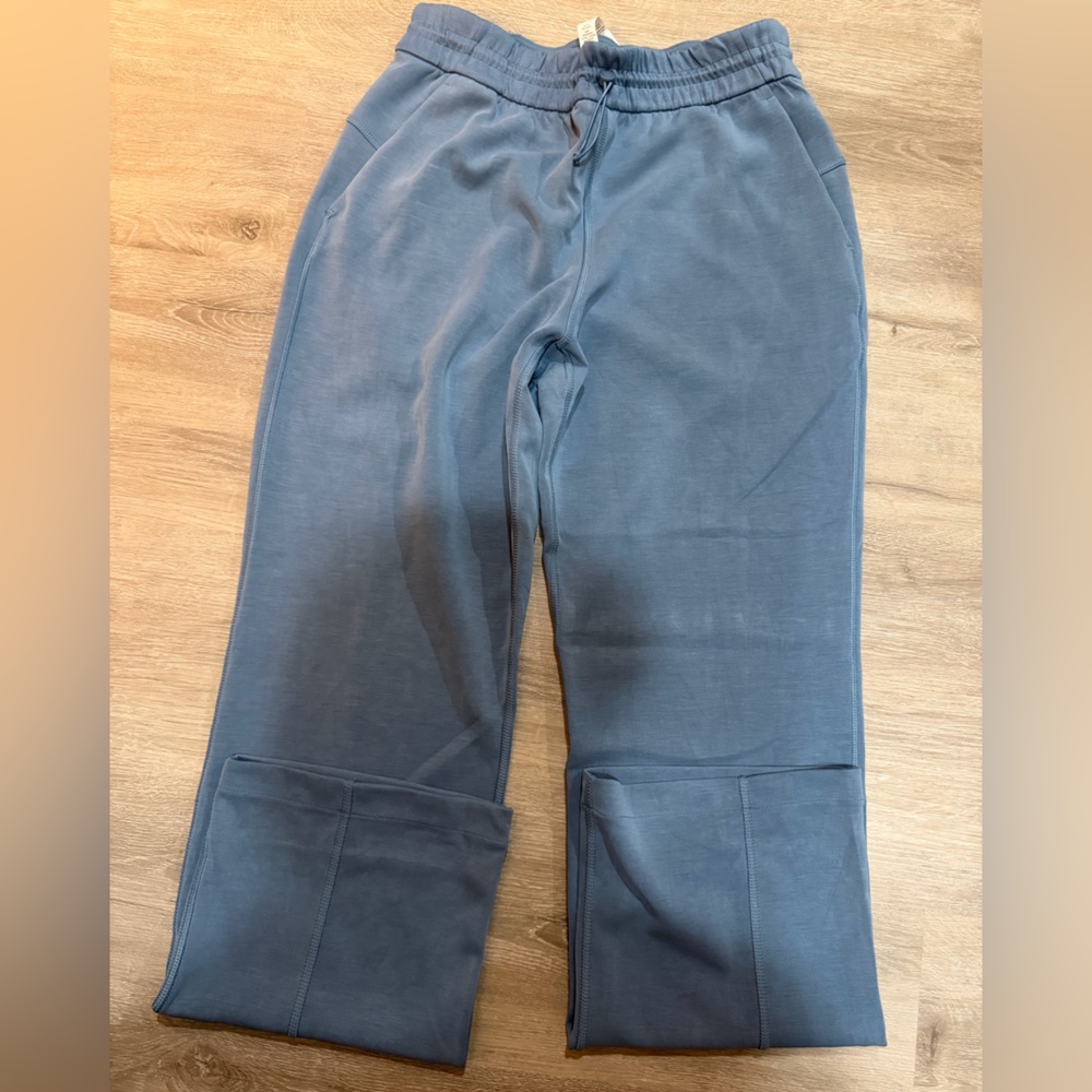 Lululemon Athletica Blue sweatpants